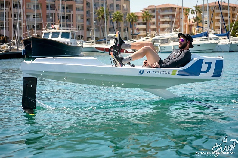 دوچرخهای برای روی آب